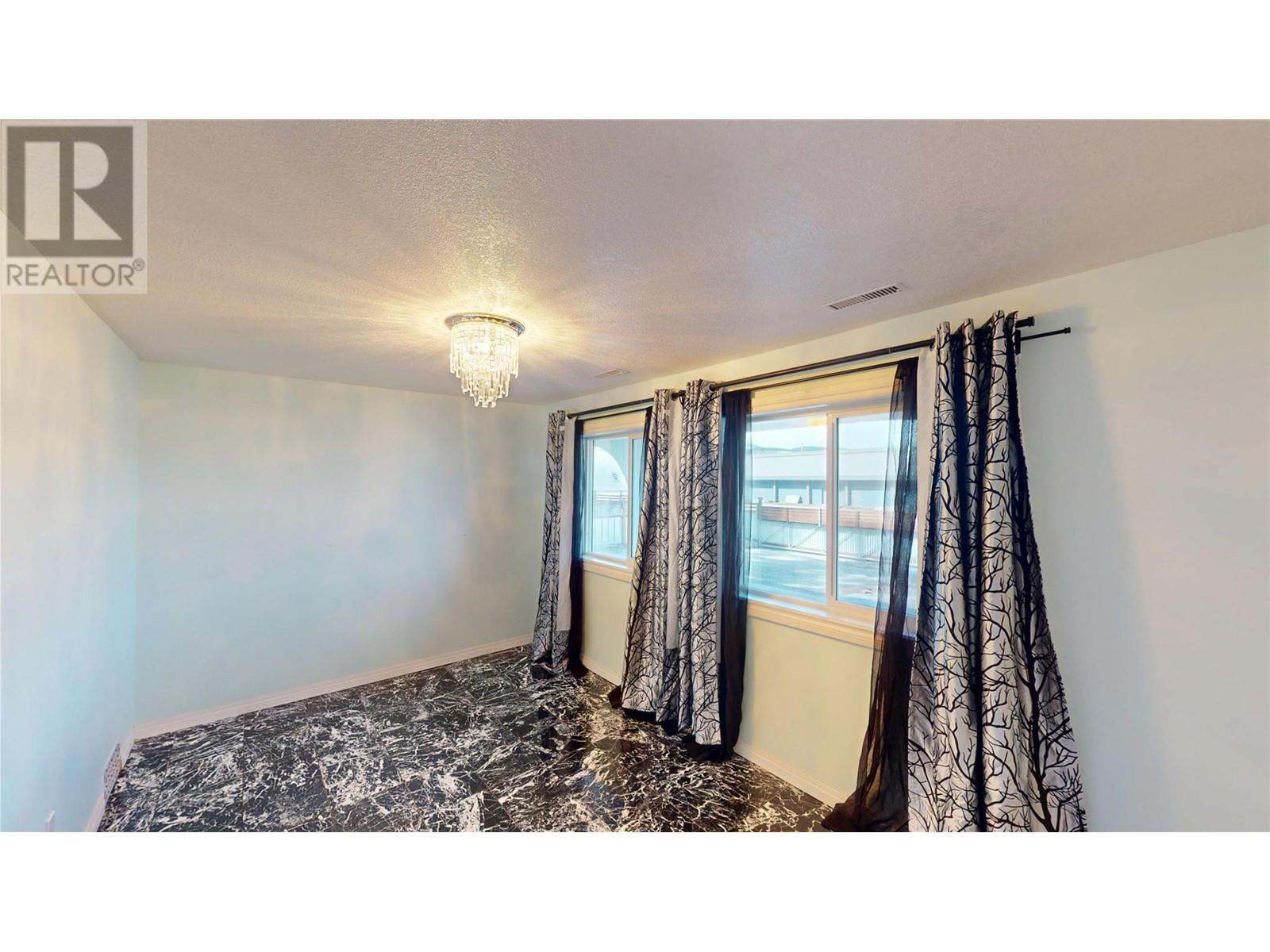 Property at 3 21ST Avenue S image 5