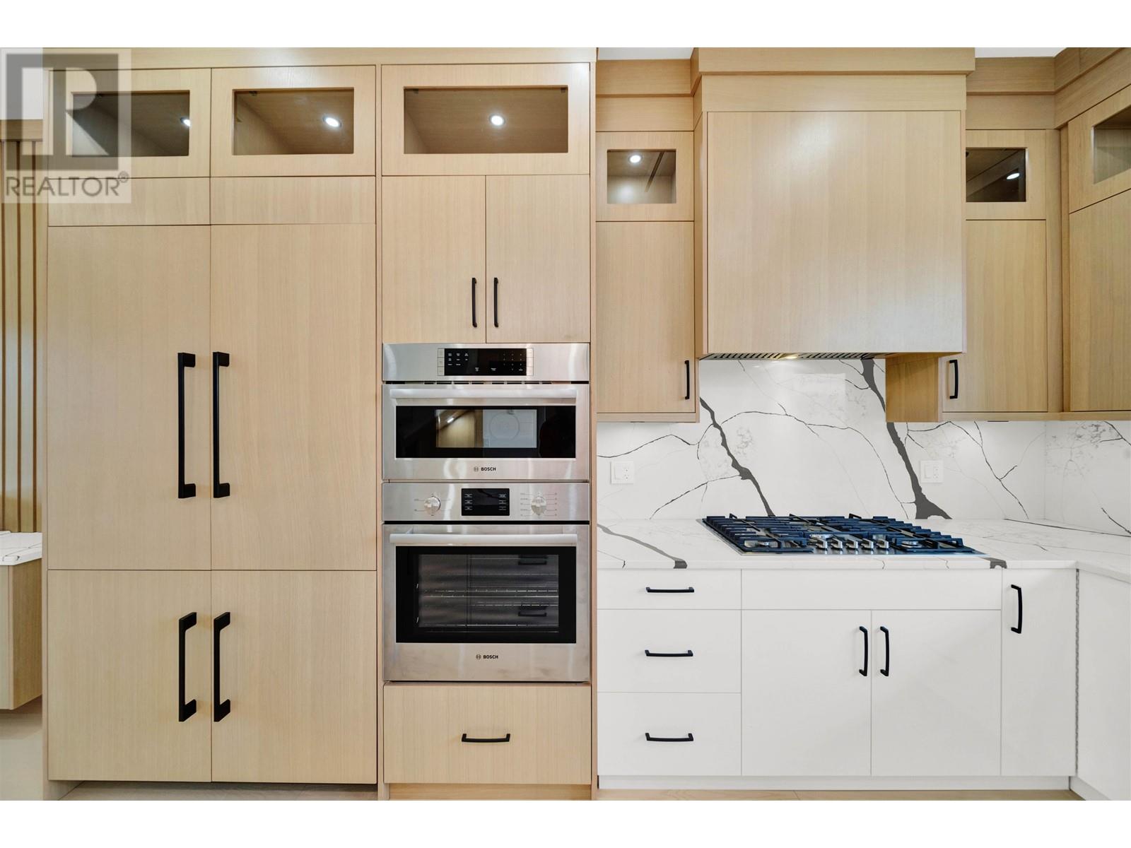 6157 Arlington Street, Vancouver, British Columbia  V5S 3N4 - Photo 8 - R2981519