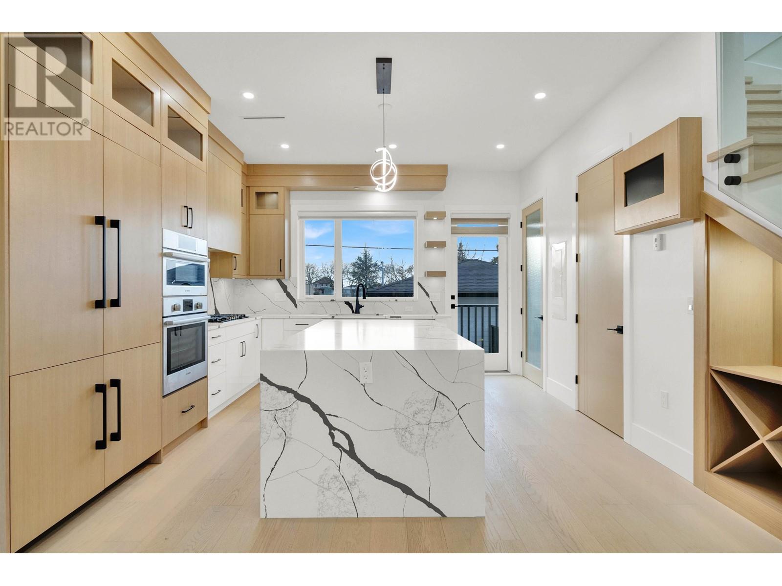 6157 Arlington Street, Vancouver, British Columbia  V5S 3N4 - Photo 6 - R2981519
