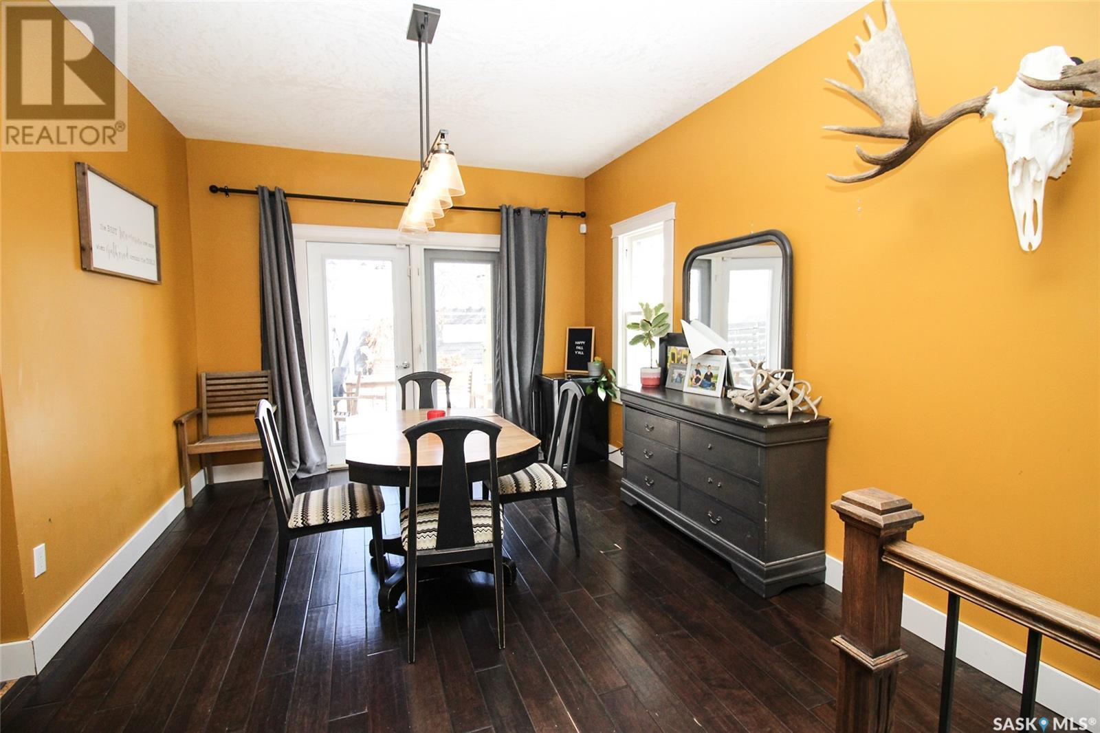 538 1st Street E, Shaunavon, Saskatchewan  S0N 2M0 - Photo 9 - SK988930