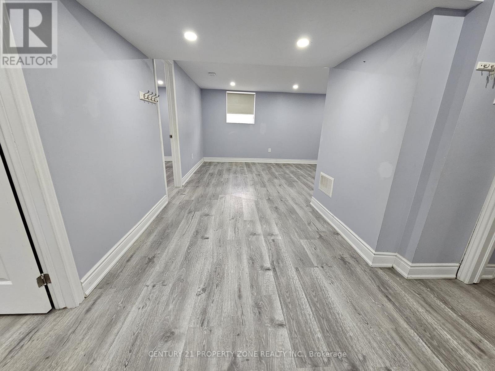 481 Glover Rd Road W, Hamilton, Ontario  L8E 5C6 - Photo 3 - X12041300