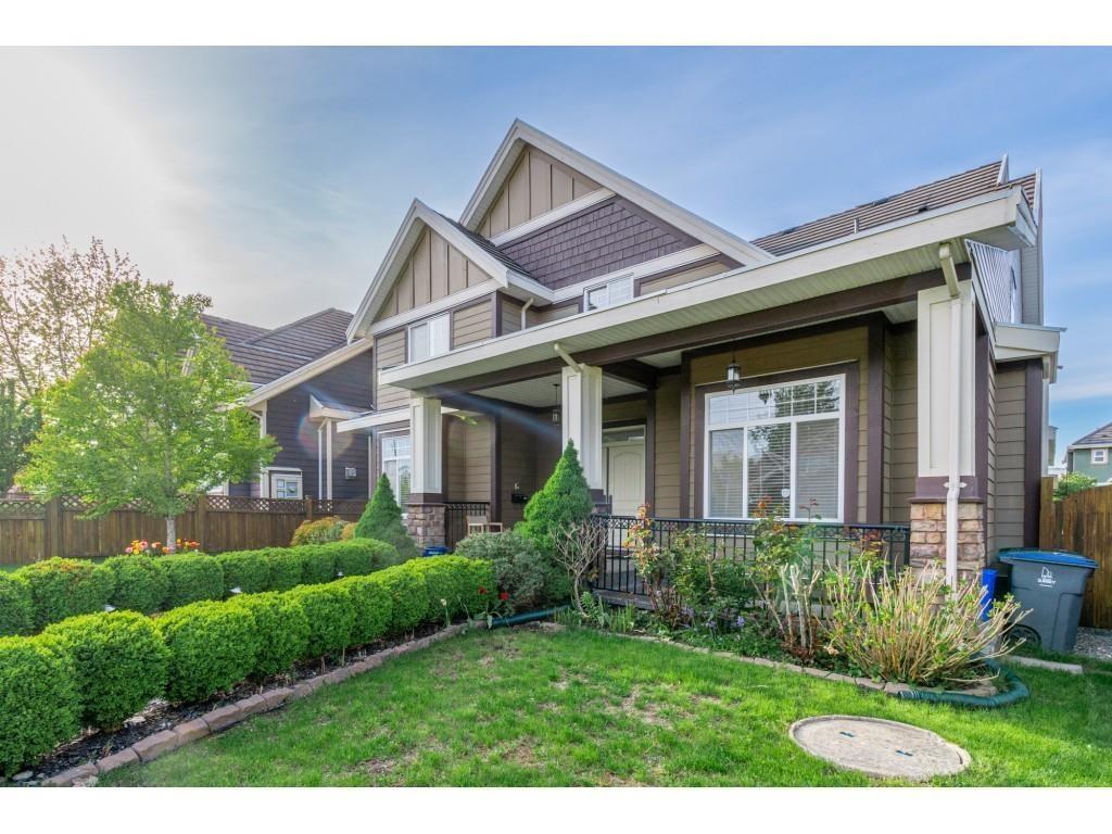 Property at 15833 108 AVENUE image 3