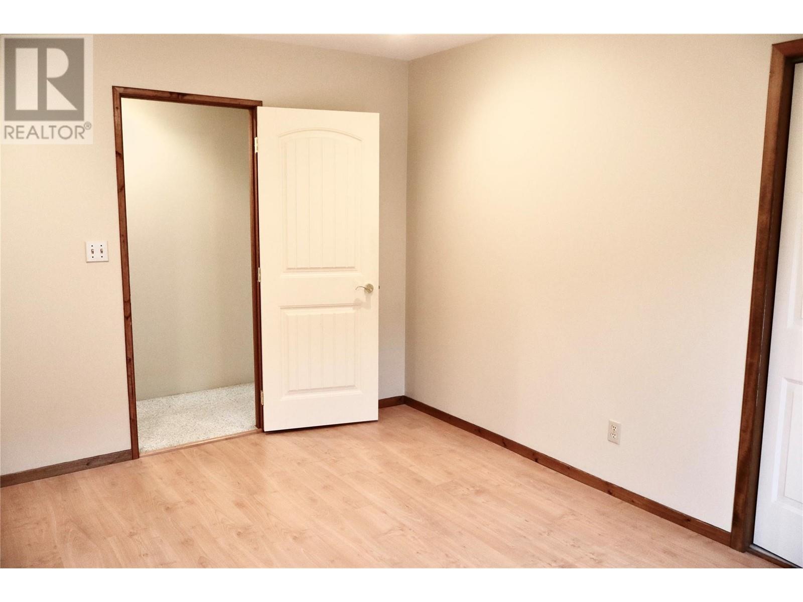 Property at 221 2nd Avenue image 3