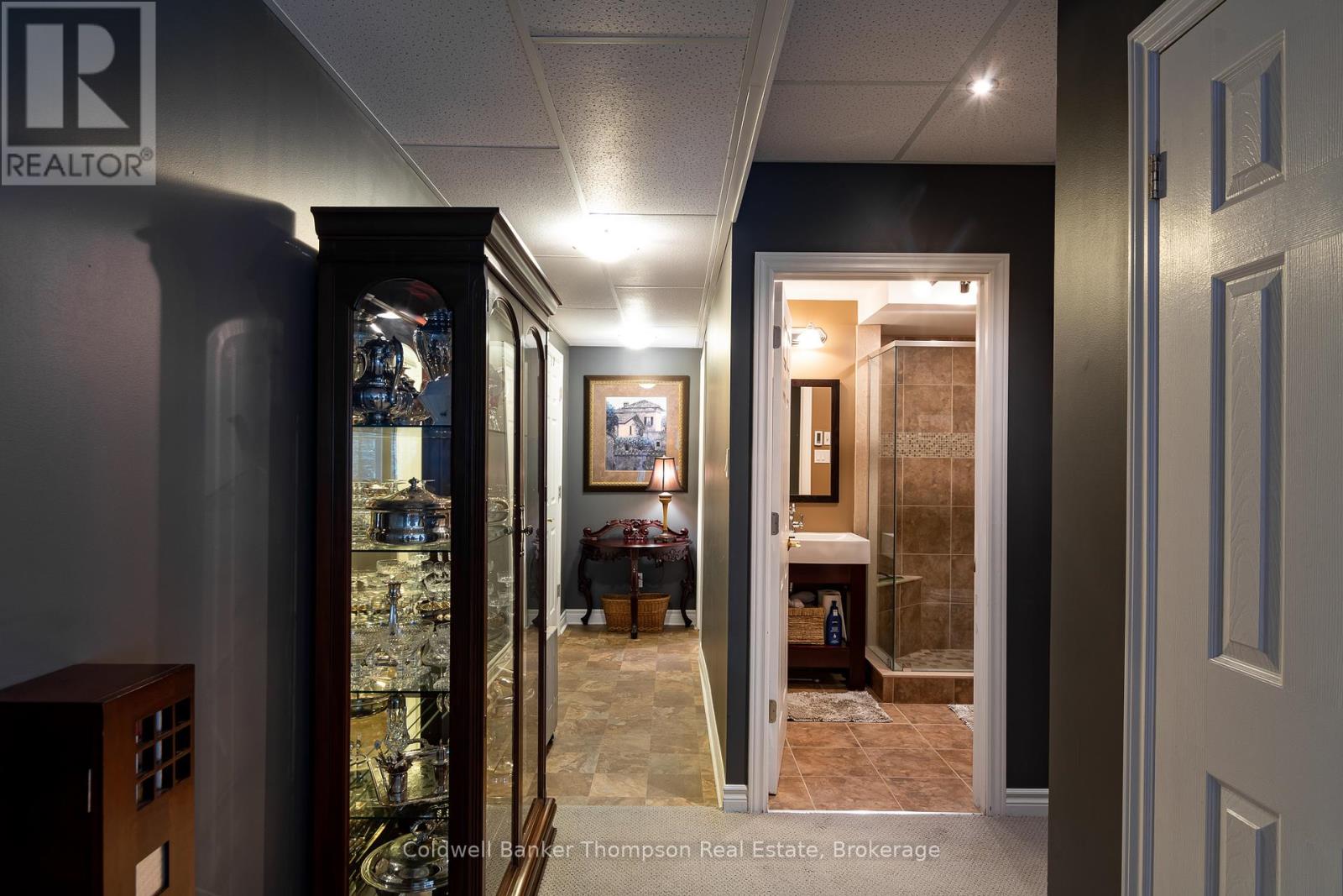 30 Deerfoot Trail, Huntsville, Ontario  P1H 0A6 - Photo 32 - X12041435