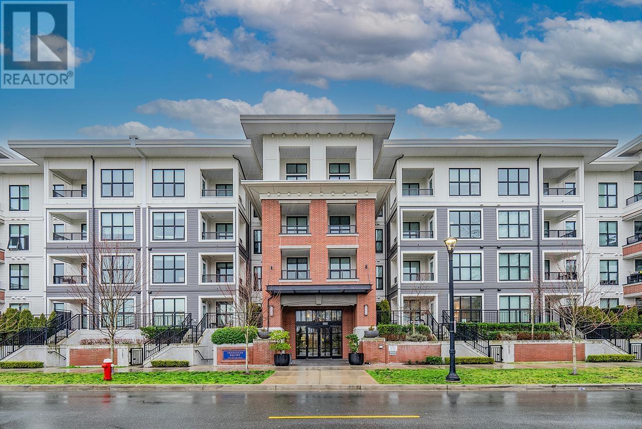 333 9551 ALEXANDRA ROAD, richmond, British Columbia