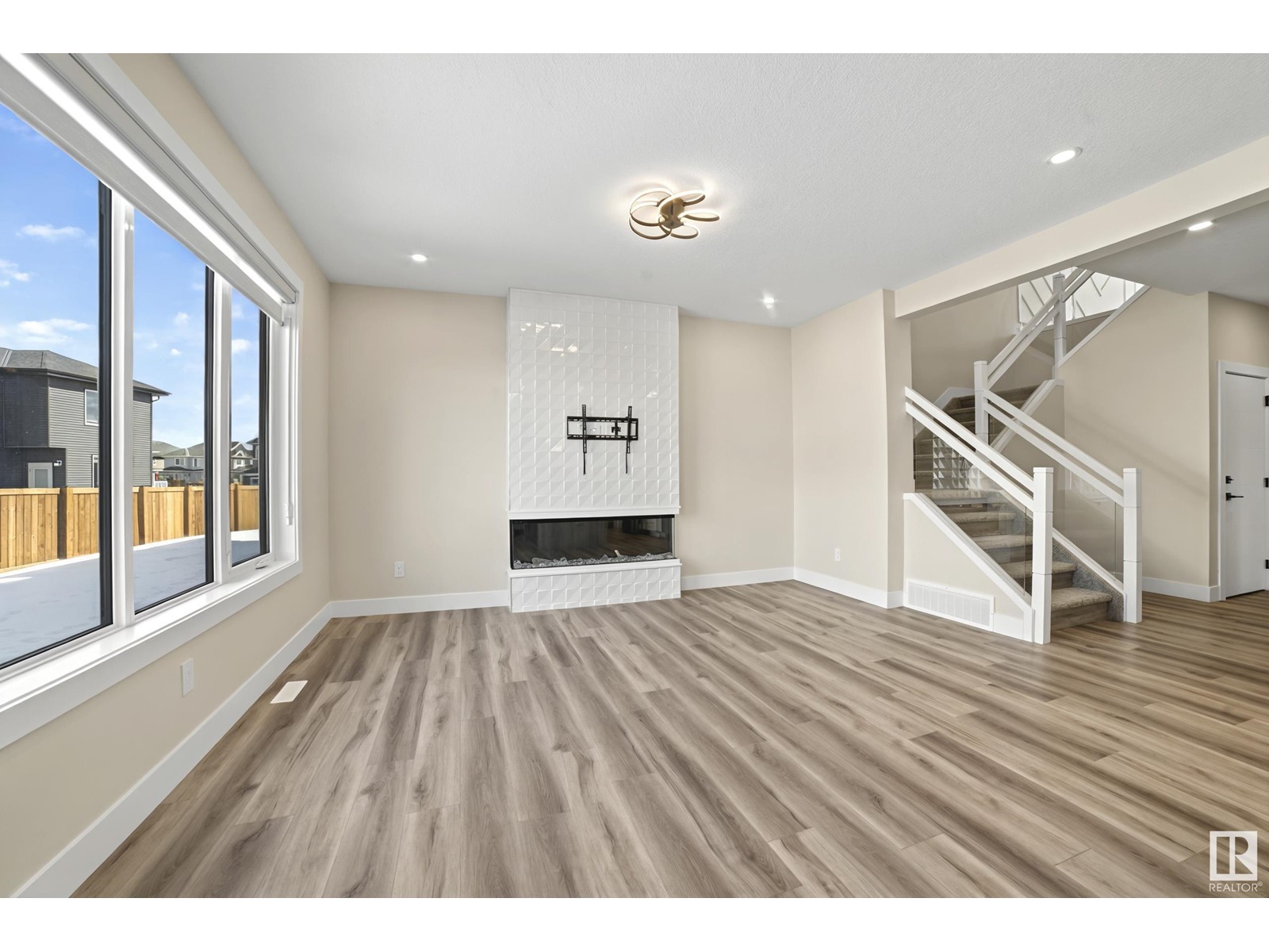 Property at 5805 PELERIN CR image 5