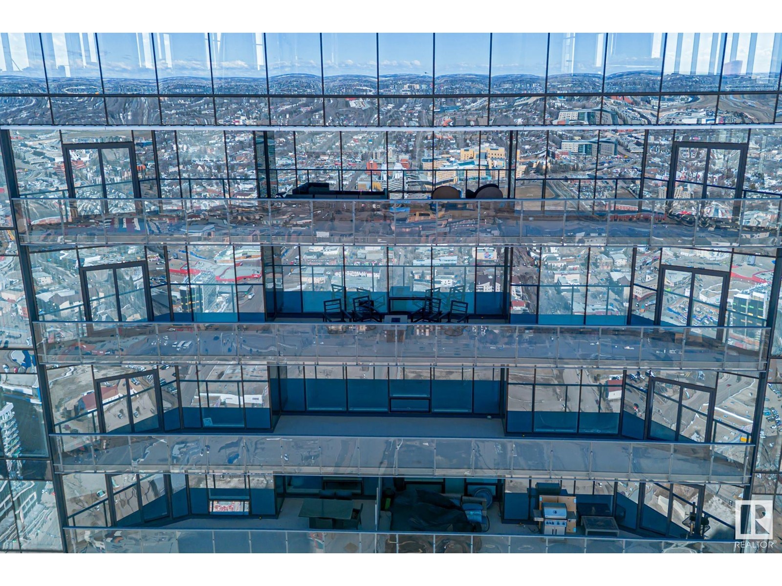 #5201 10360 102 St Nw Nw, Edmonton, Alberta  T5J 0K6 - Photo 2 - E4427396