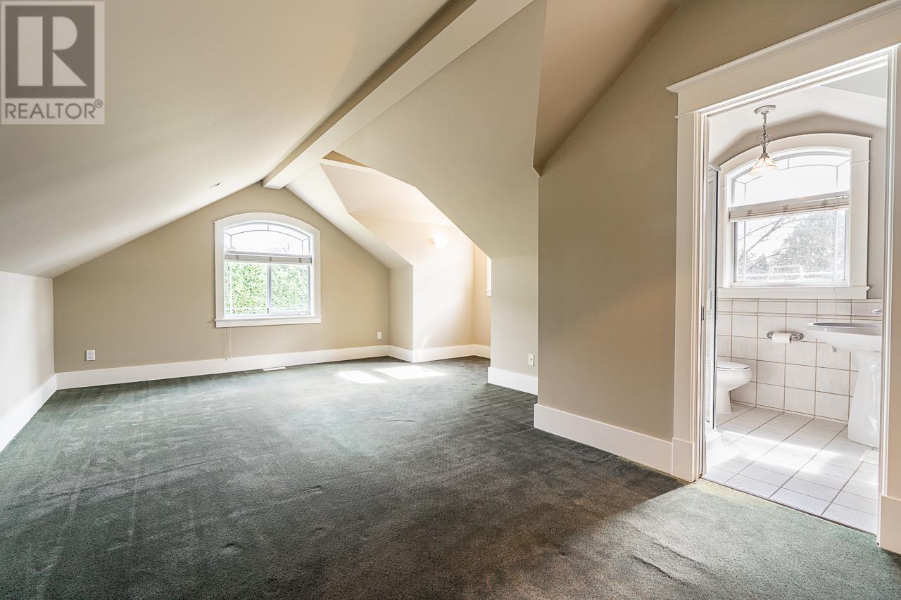 3685 Phillips Avenue, Burnaby, British Columbia  V5A 2W8 - Photo 25 - R2981916