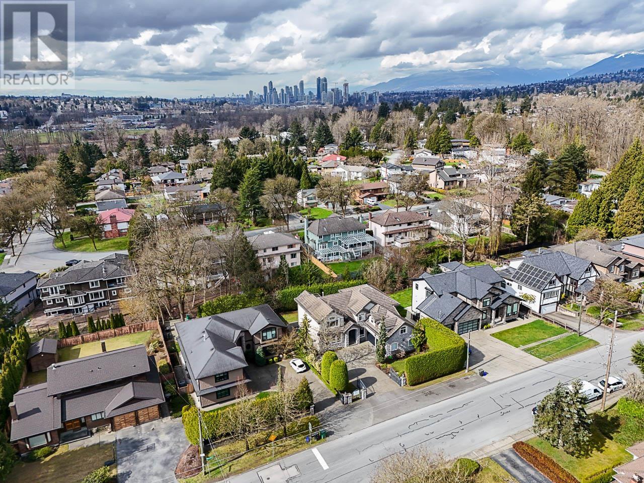 3685 Phillips Avenue, Burnaby, British Columbia  V5A 2W8 - Photo 38 - R2981916