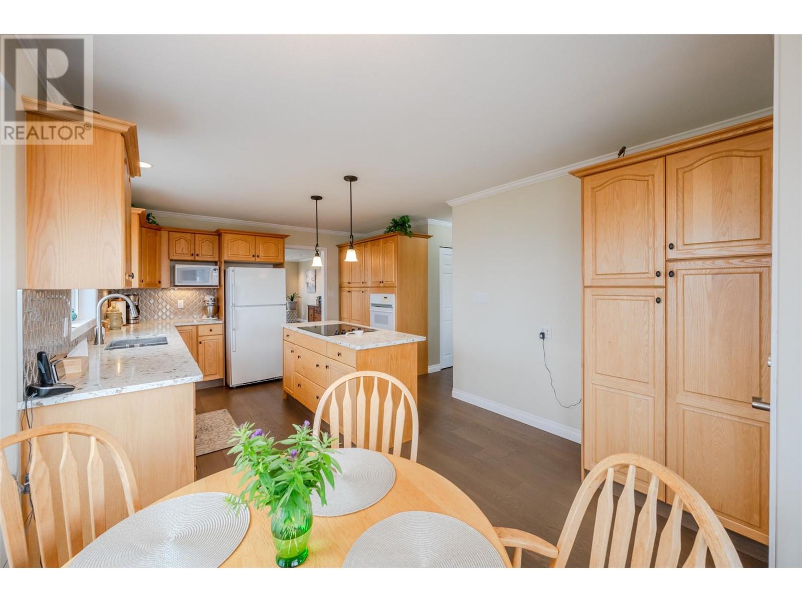 1380 Smethurst Road, Naramata, British Columbia  V0H 1N1 - Photo 8 - 10335307