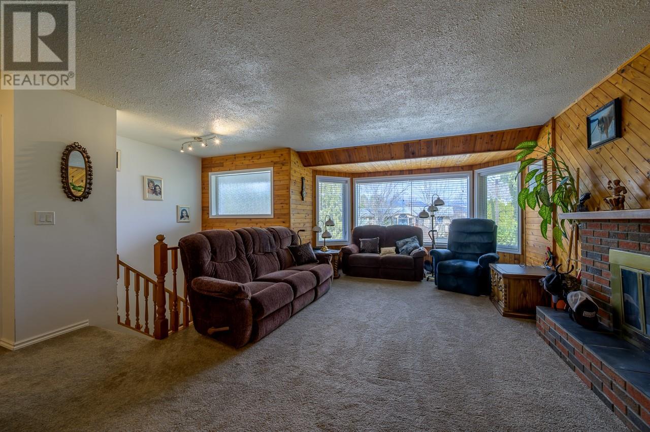 Property at 273 Chetwynd Drive image 2