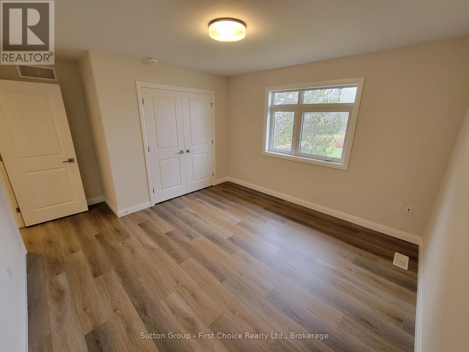 549 Albert Street, South Huron, Ontario  N0M 1S1 - Photo 14 - X12041463