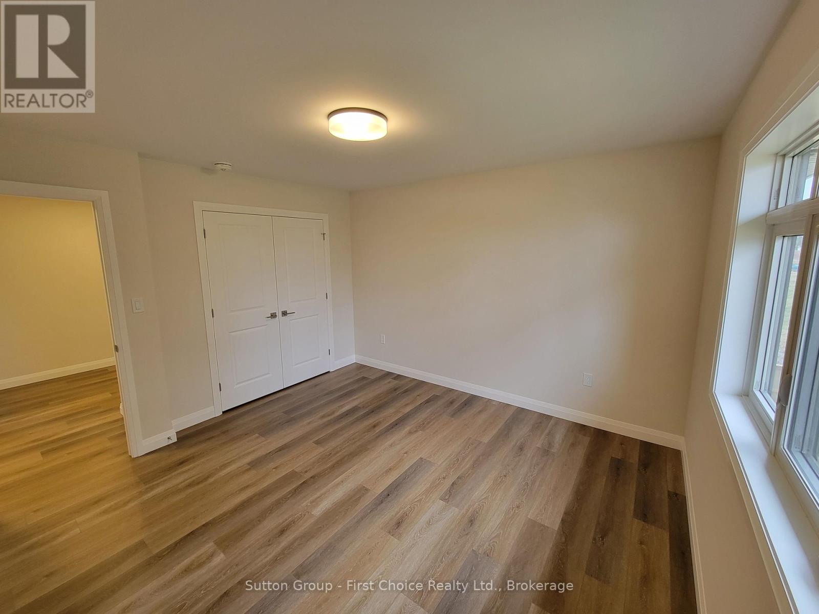 549 Albert Street, South Huron, Ontario  N0M 1S1 - Photo 15 - X12041463