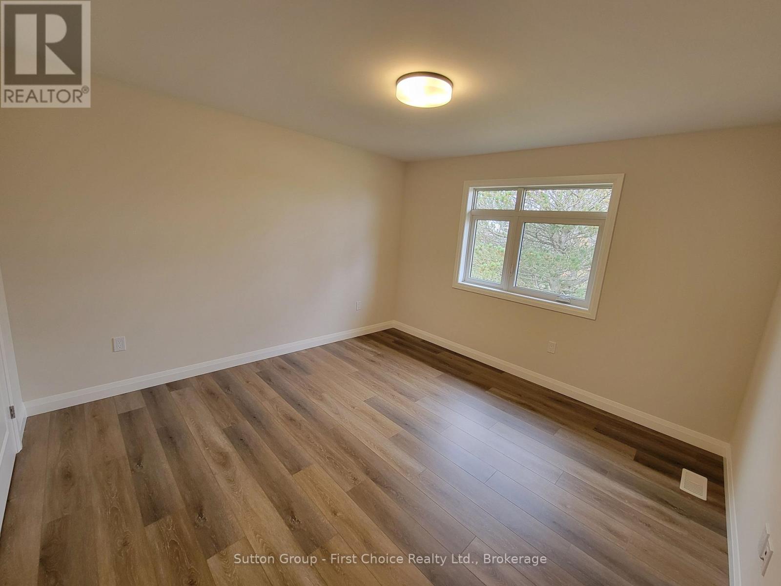 549 Albert Street, South Huron, Ontario  N0M 1S1 - Photo 16 - X12041463
