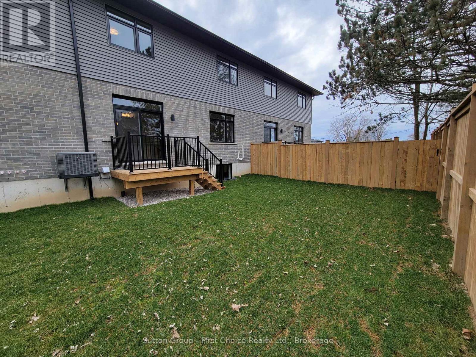549 Albert Street, South Huron, Ontario  N0M 1S1 - Photo 20 - X12041463