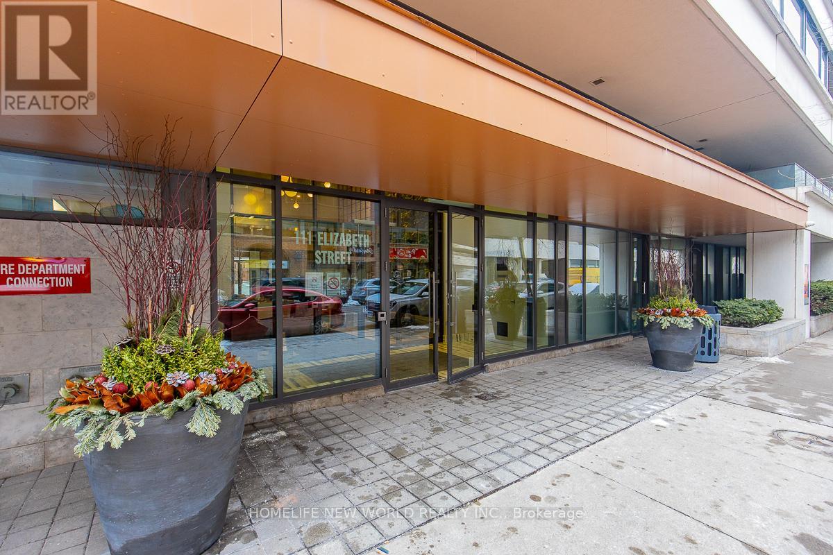1050 - 111 Elizabeth Street, Toronto, Ontario  M5G 1P7 - Photo 2 - C12041460