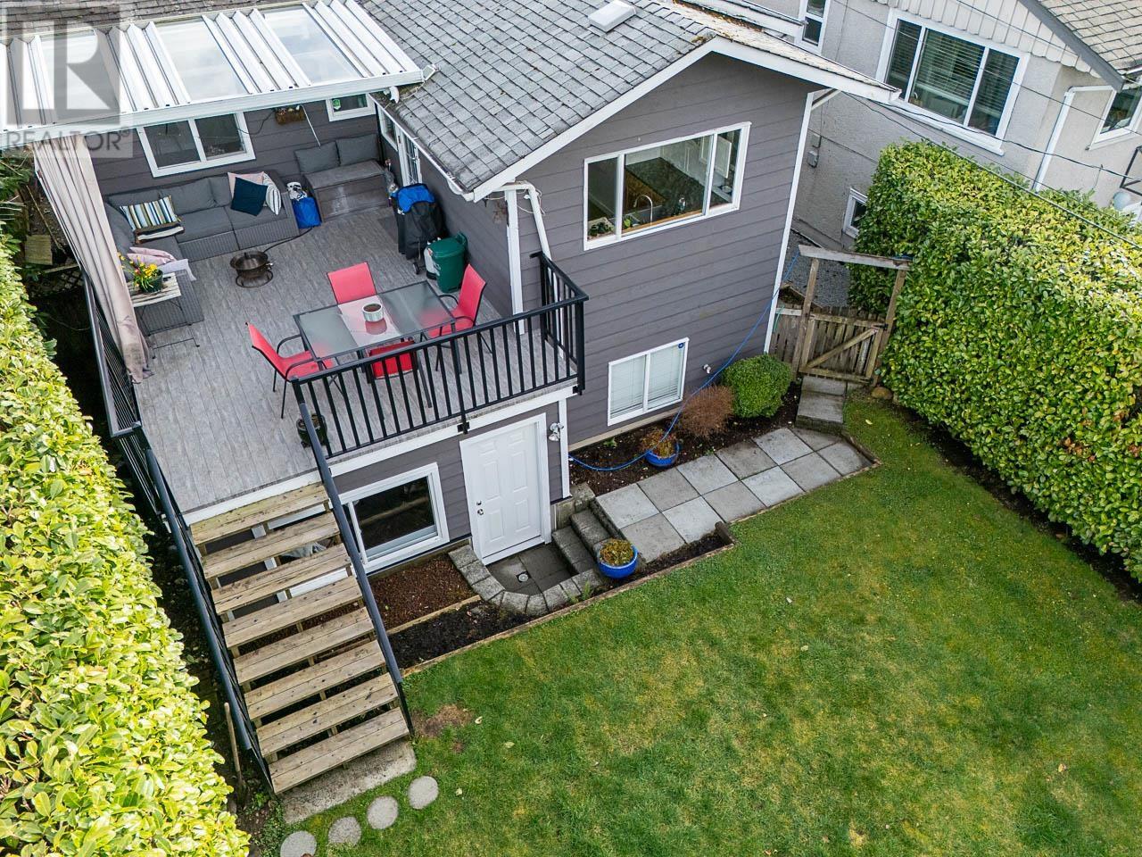 328 E 16th Street, North Vancouver, British Columbia  V7L 2T2 - Photo 29 - R2969640