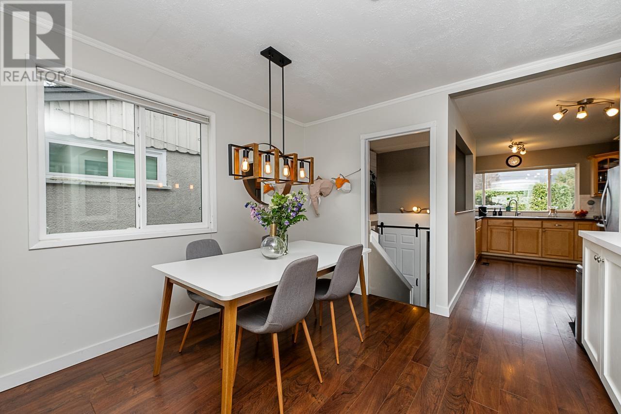 328 E 16th Street, North Vancouver, British Columbia  V7L 2T2 - Photo 5 - R2969640