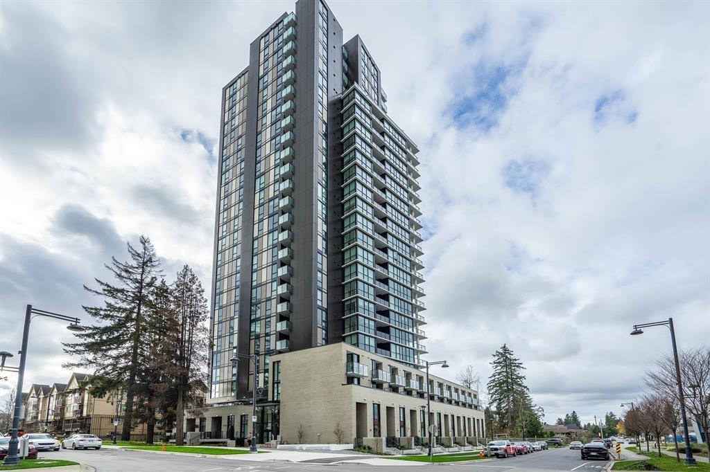 2204 10333 133 Street, Surrey, British Columbia  V3T 0V1 - Photo 2 - R2981910