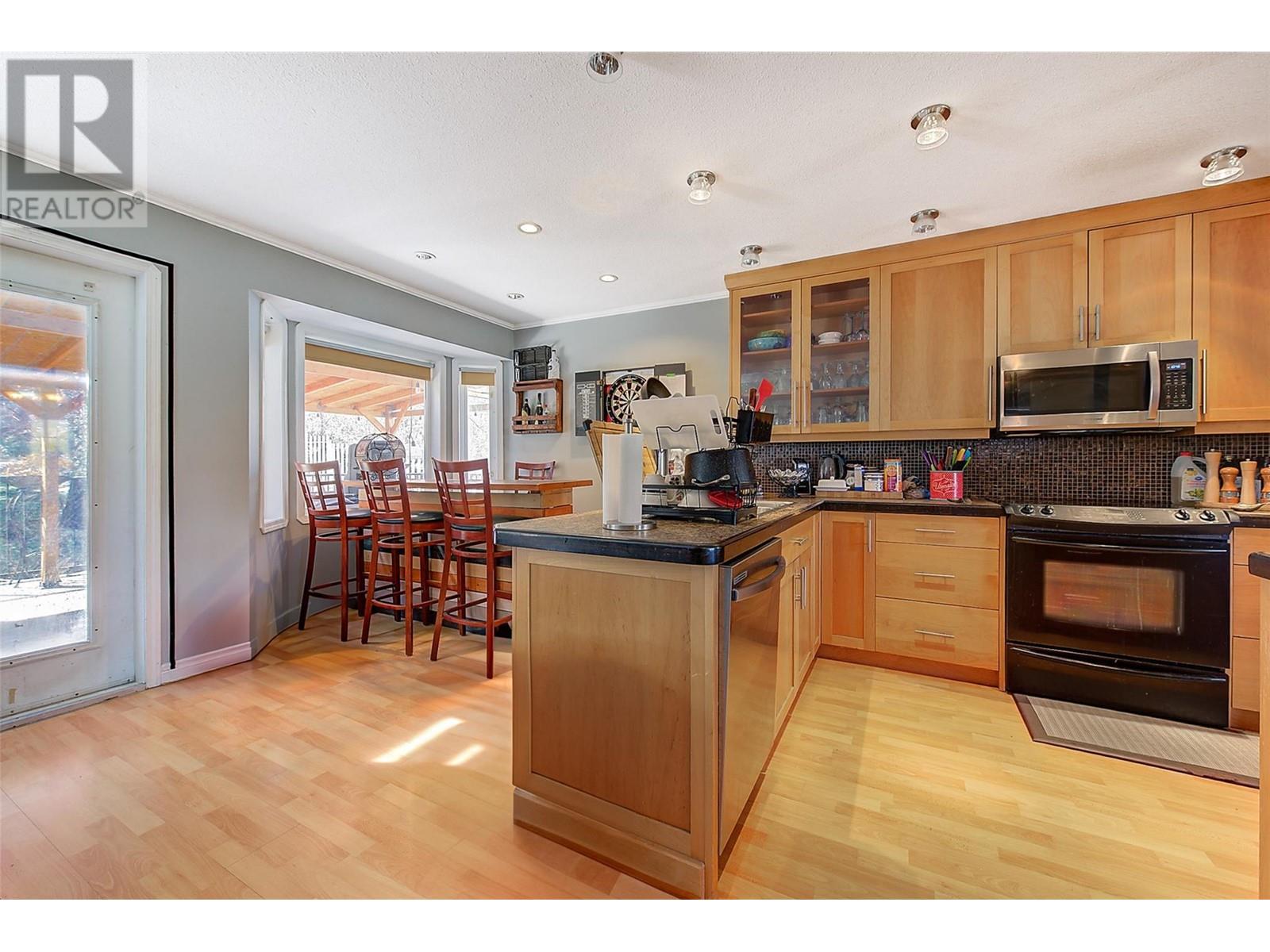1129 Hudson Road, West Kelowna, British Columbia  V1Z 1J2 - Photo 6 - 10340472