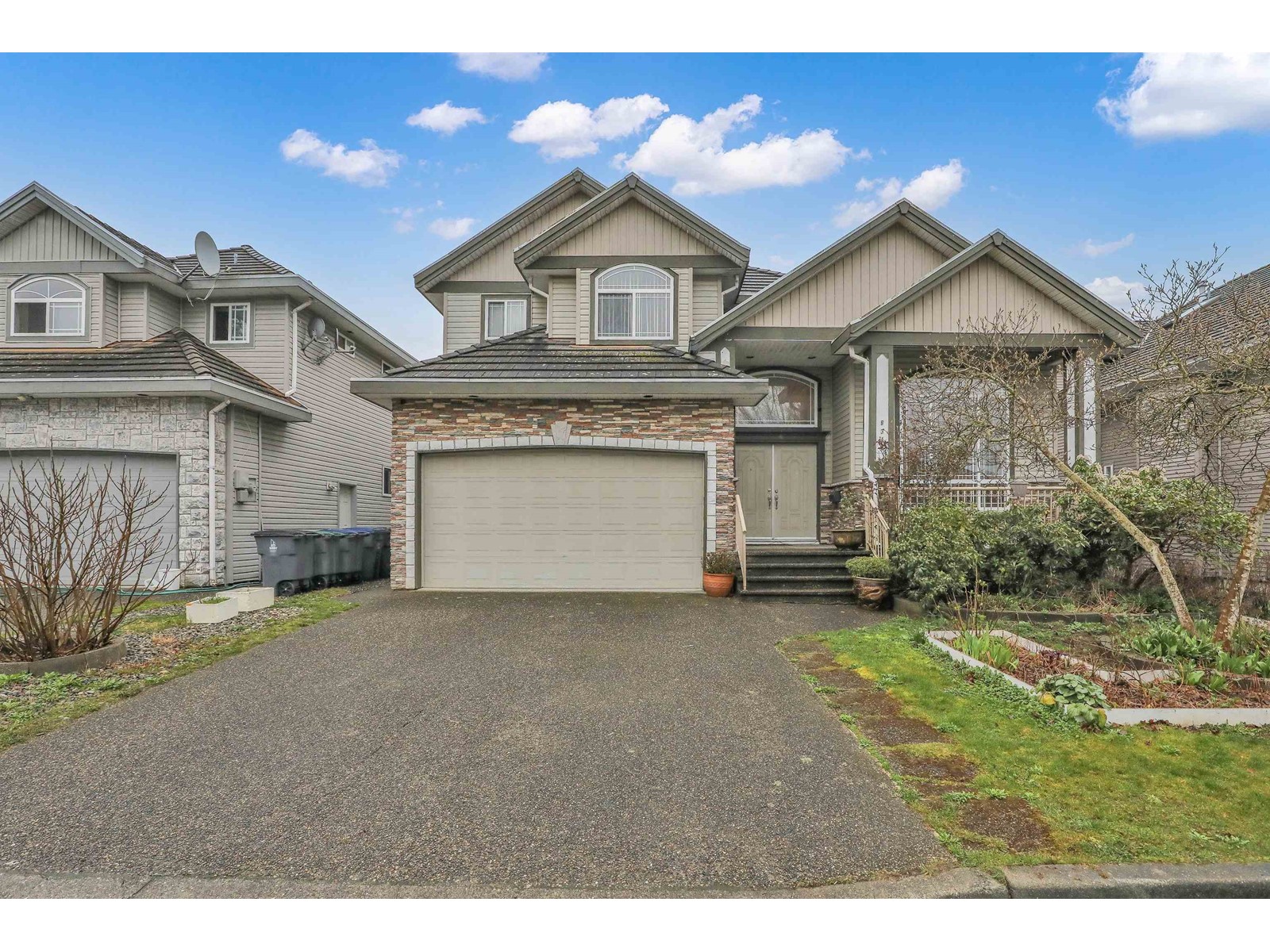 Property at 8348 144TH STREET image 2