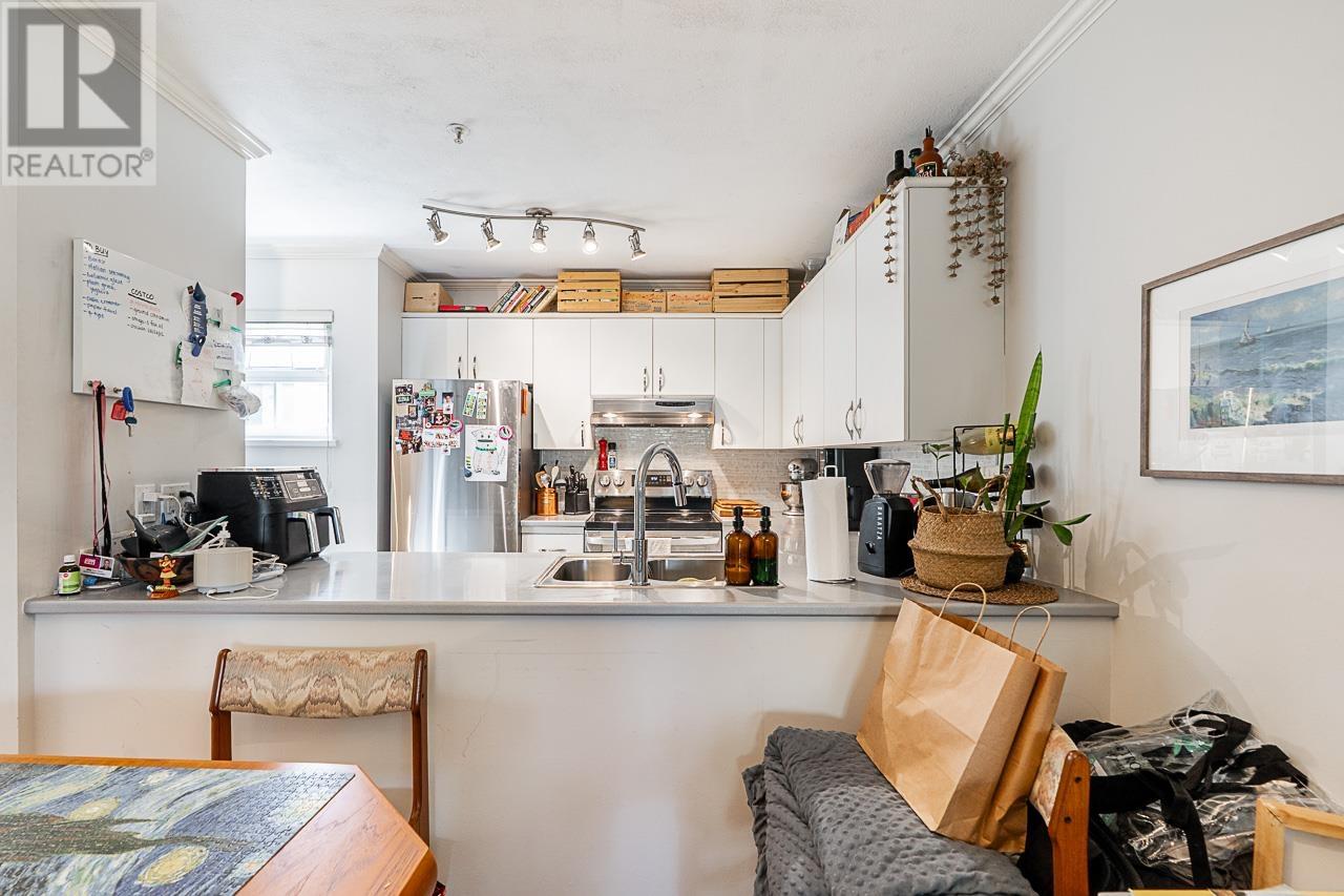 203 2250 W 3rd Avenue, Vancouver, British Columbia  V6K 1L4 - Photo 7 - R2981646