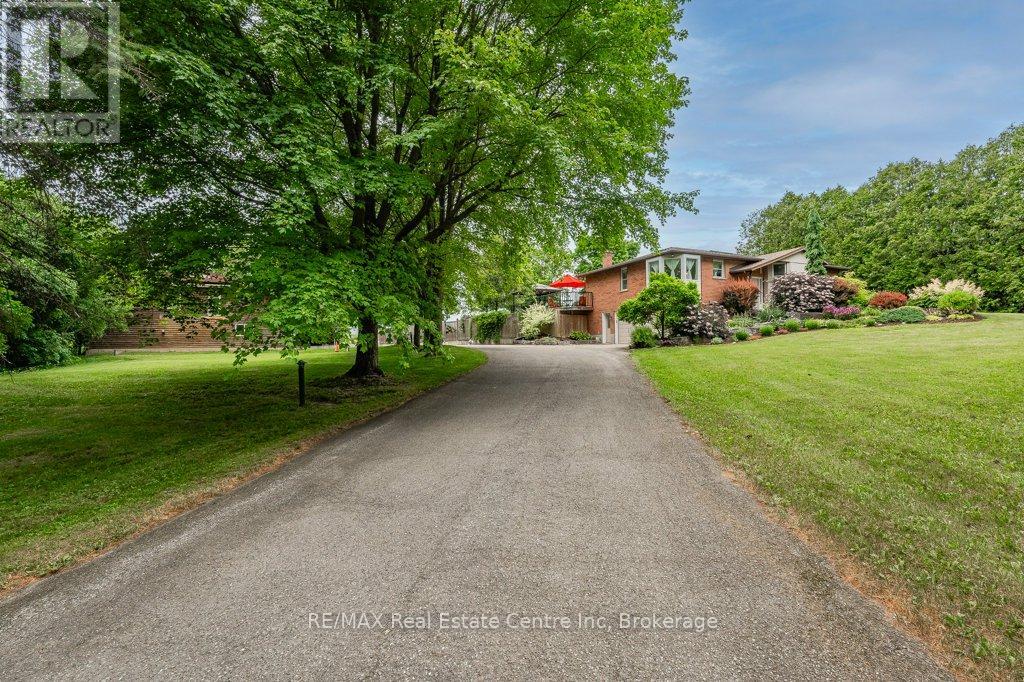 6954 Fife Road, Guelph/eramosa, Ontario  N1H 6J4 - Photo 5 - X12041486