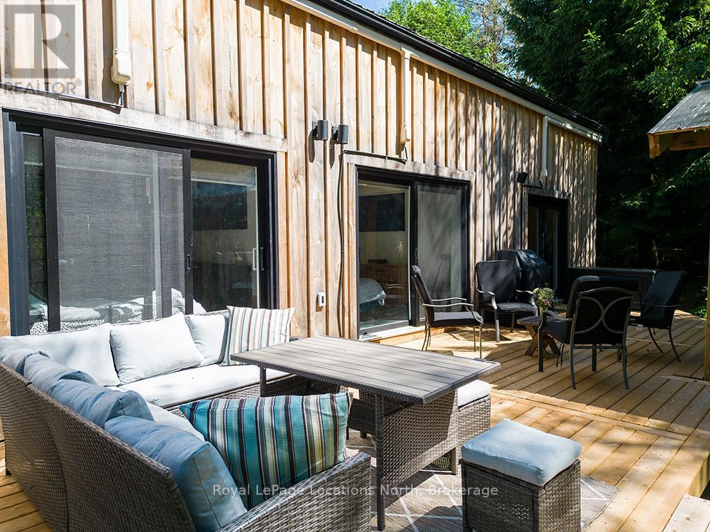 48 Durham Street, Grey Highlands, Ontario  N0C 1E0 - Photo 42 - X12041506