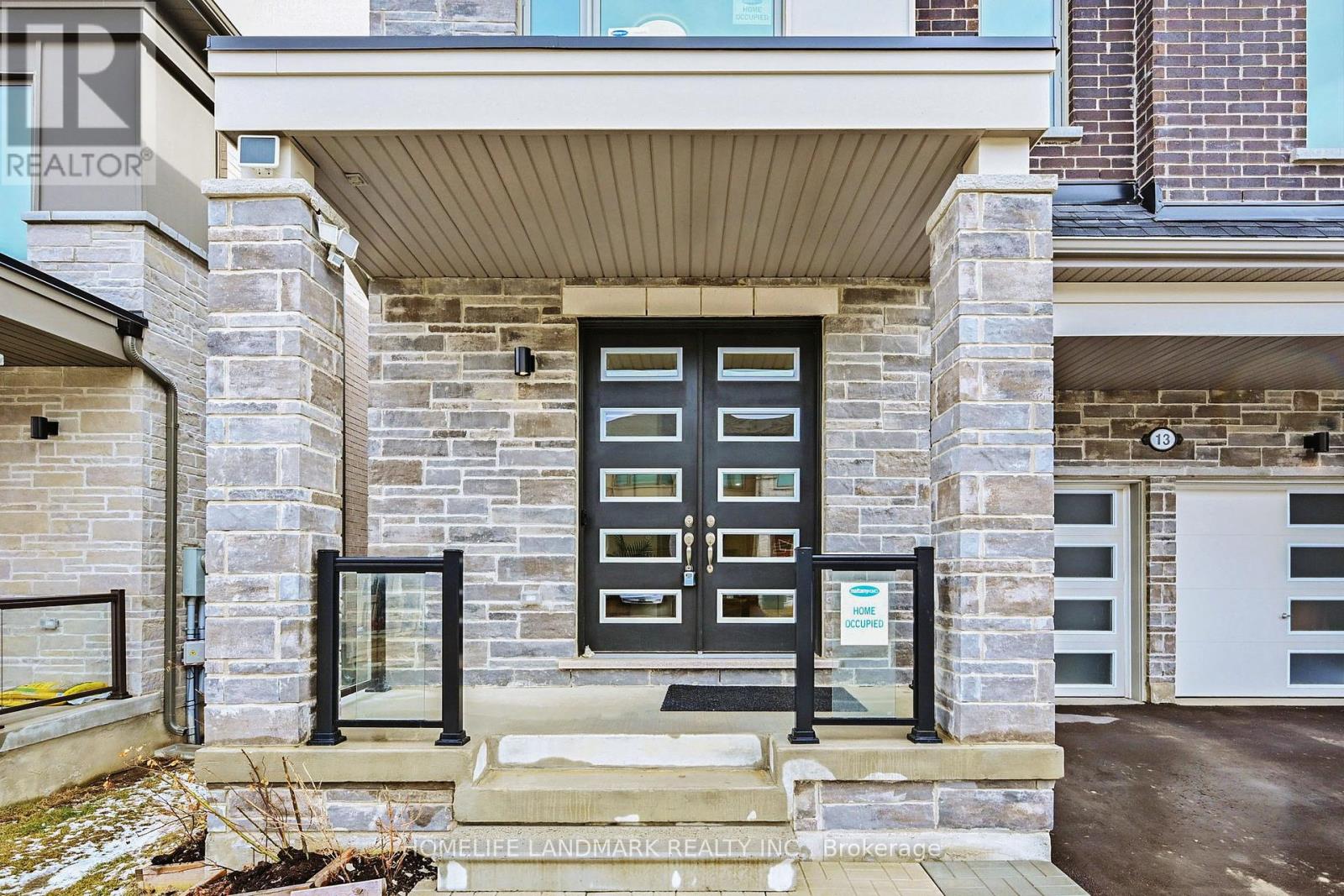 Property at 13 THERMA CRESCENT image 2