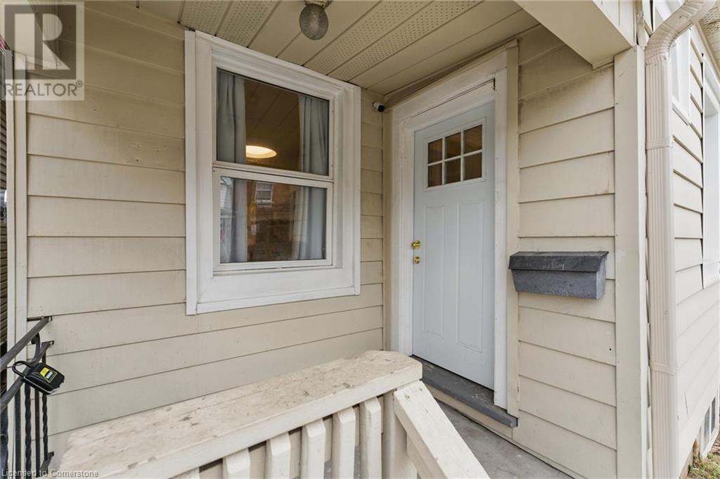 50 Harvey Street, Hamilton, Ontario  L8L 2L8 - Photo 4 - 40710252