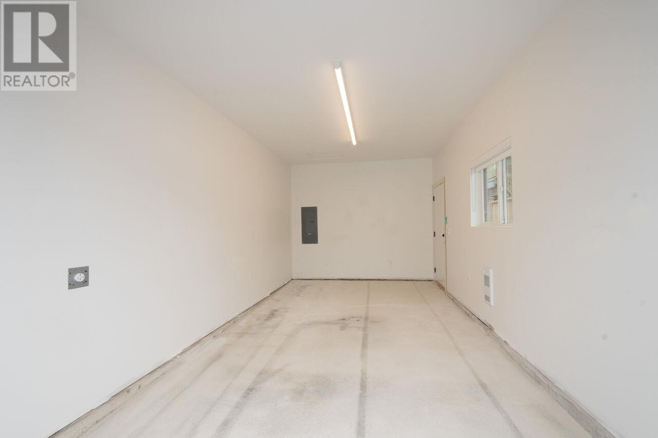 2725 Mcgill Street, Vancouver, British Columbia  V5K 1H4 - Photo 36 - R2982084