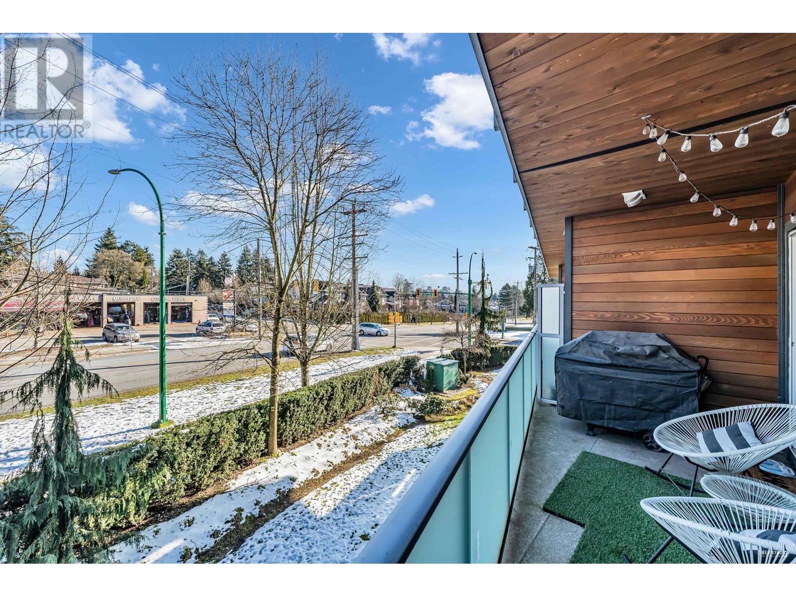212 7377 14th Avenue, Burnaby, British Columbia  V3N 1Z7 - Photo 14 - R2982098