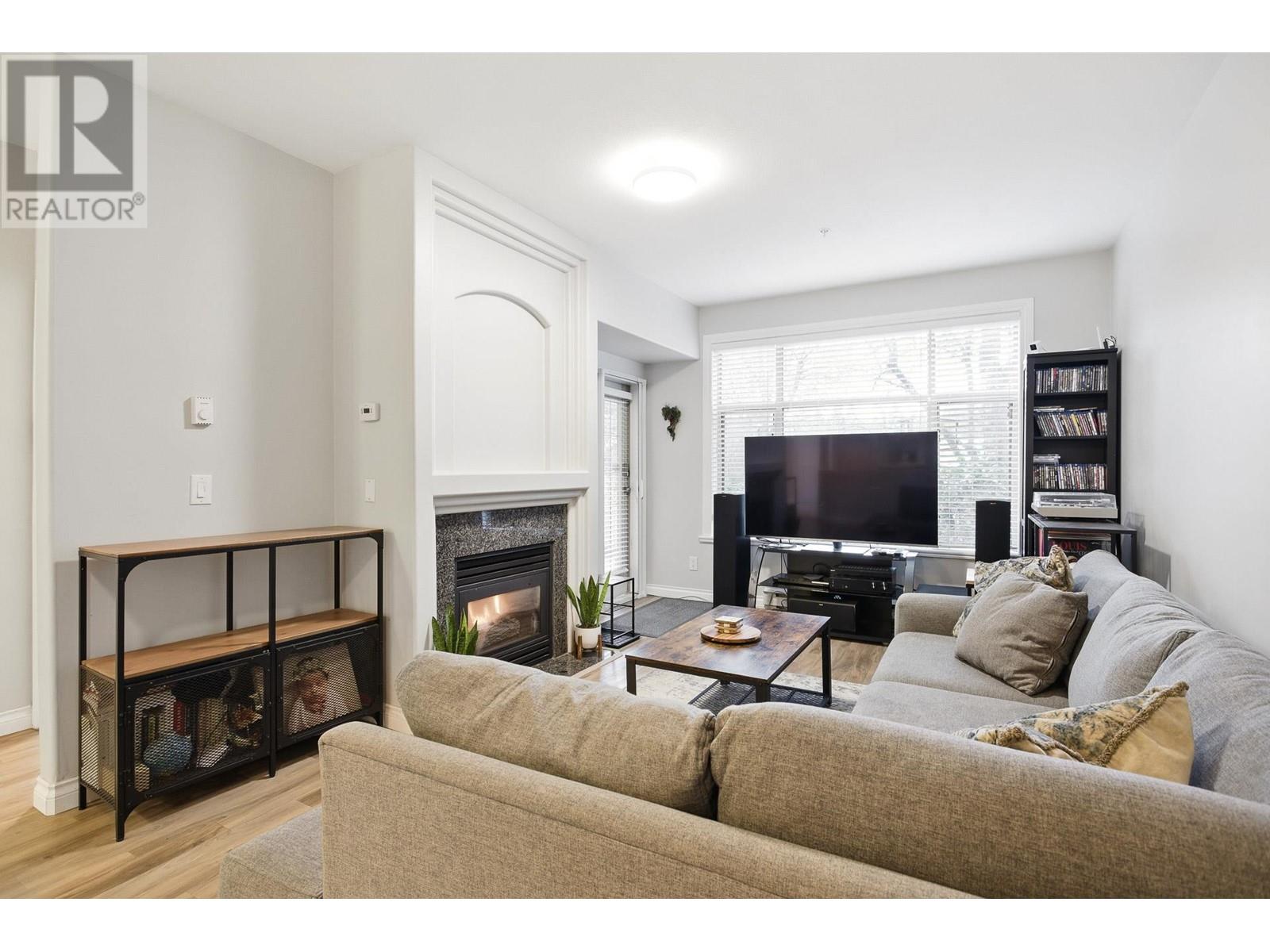 204 3176 Plateau Boulevard, Coquitlam, British Columbia  V3E 3J2 - Photo 7 - R2982103