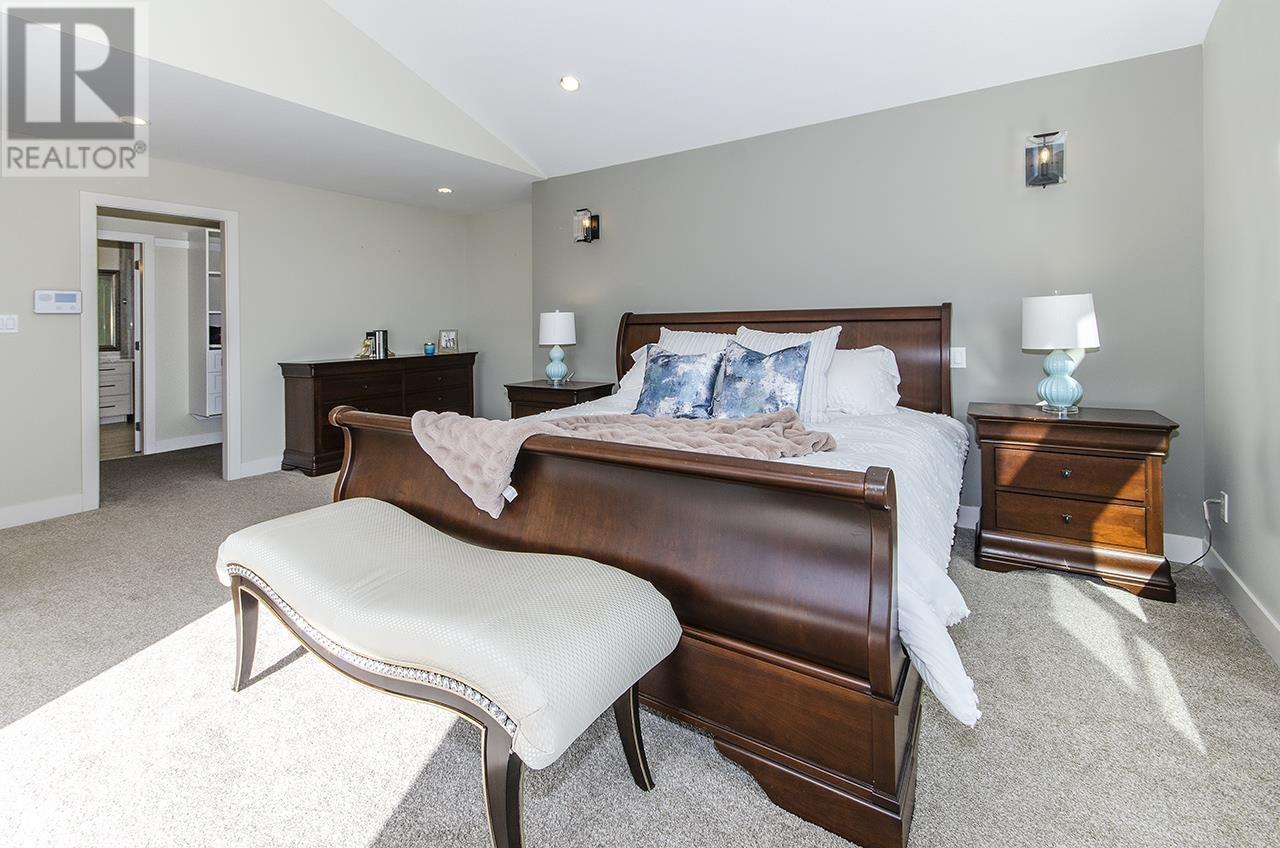1411 Strawline Hill Street, Coquitlam, British Columbia  V3E 0L5 - Photo 26 - R2982108