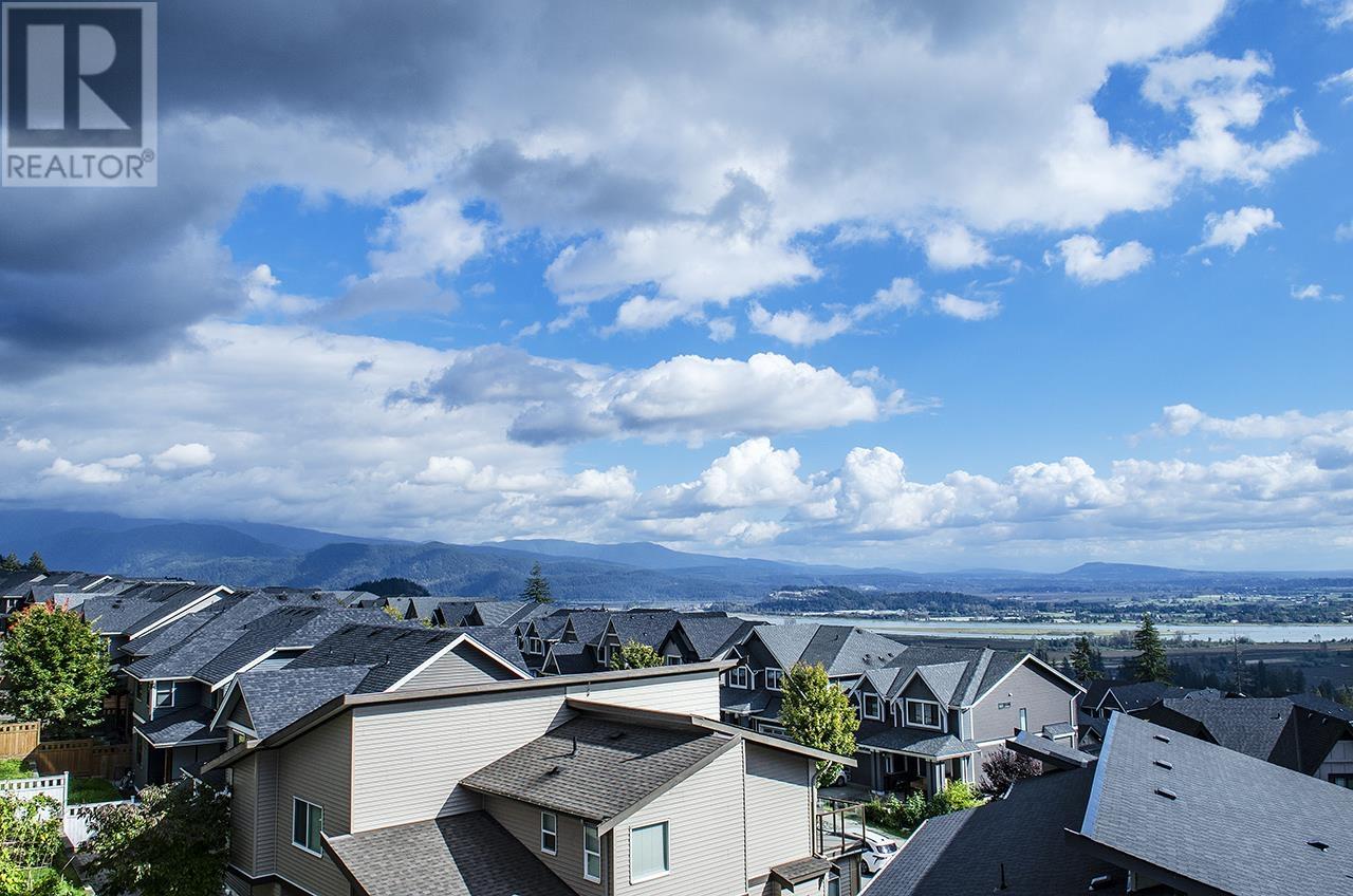 1411 Strawline Hill Street, Coquitlam, British Columbia  V3E 0L5 - Photo 37 - R2982108