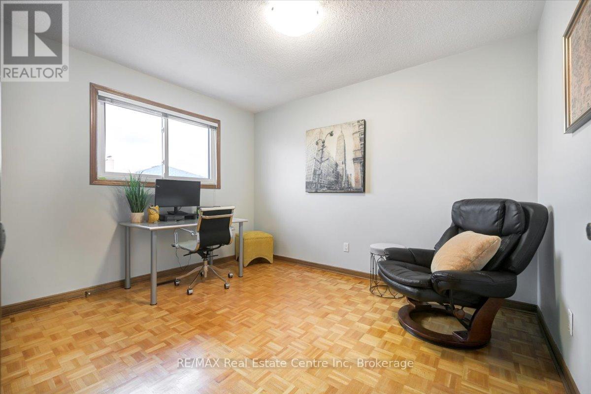 15 Glitter Road, Vaughan, Ontario  L4L 7W2 - Photo 23 - N12041570