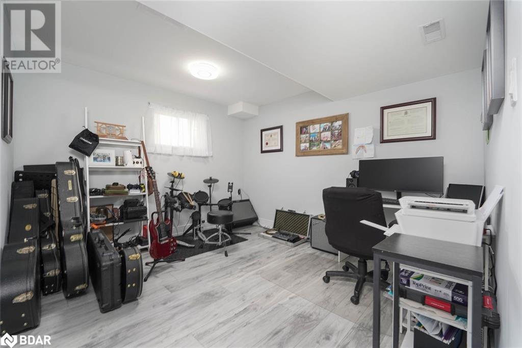 27 Willow Fern Drive, Barrie, Ontario  L4N 1S7 - Photo 38 - 40709611