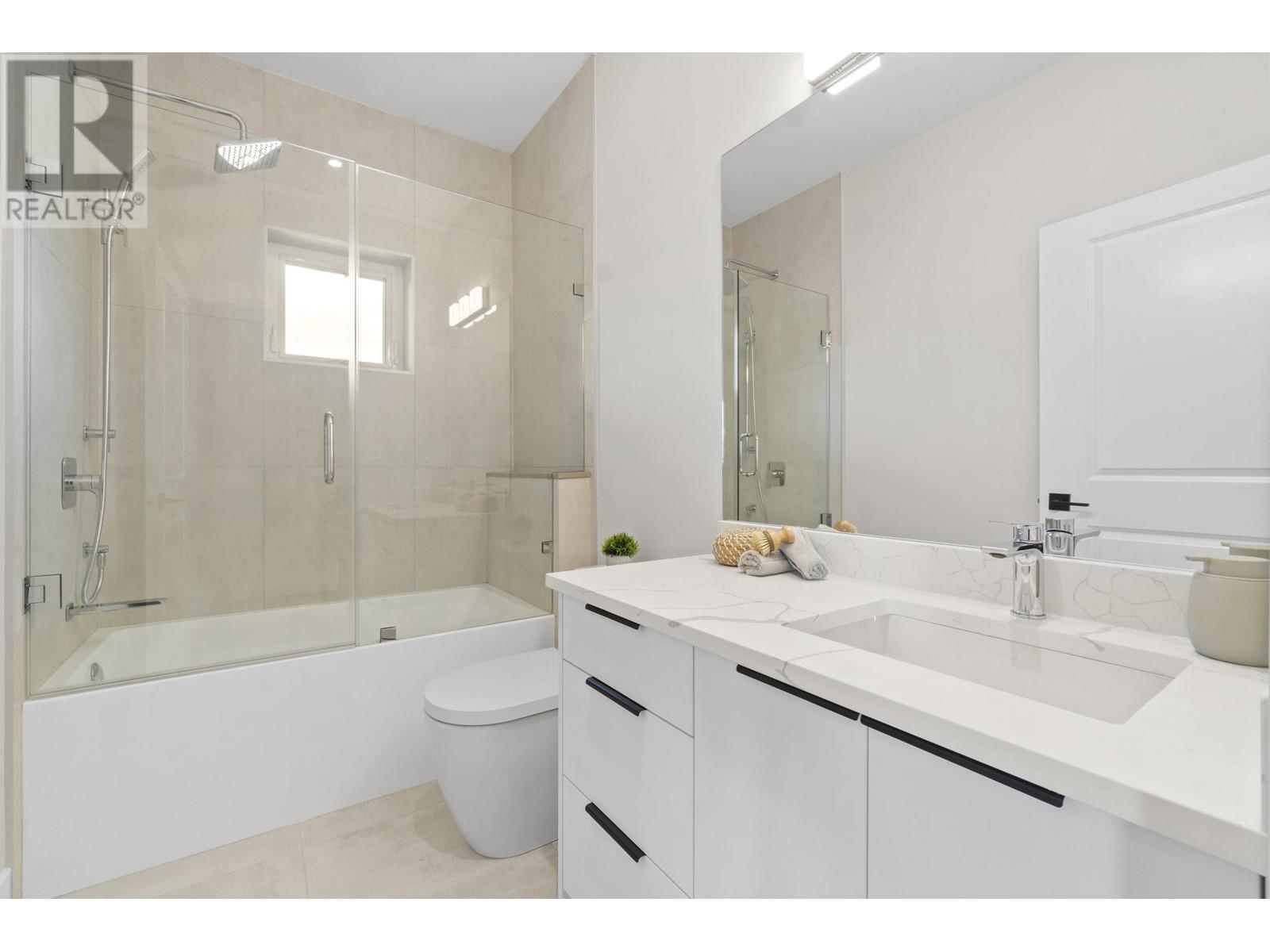 40 E 46th Avenue, Vancouver, British Columbia  V5W 1Z1 - Photo 10 - R2958744