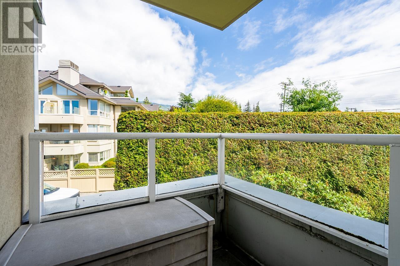 301 2203 Bellevue Avenue, West Vancouver, British Columbia  V7V 4V7 - Photo 28 - R2972164