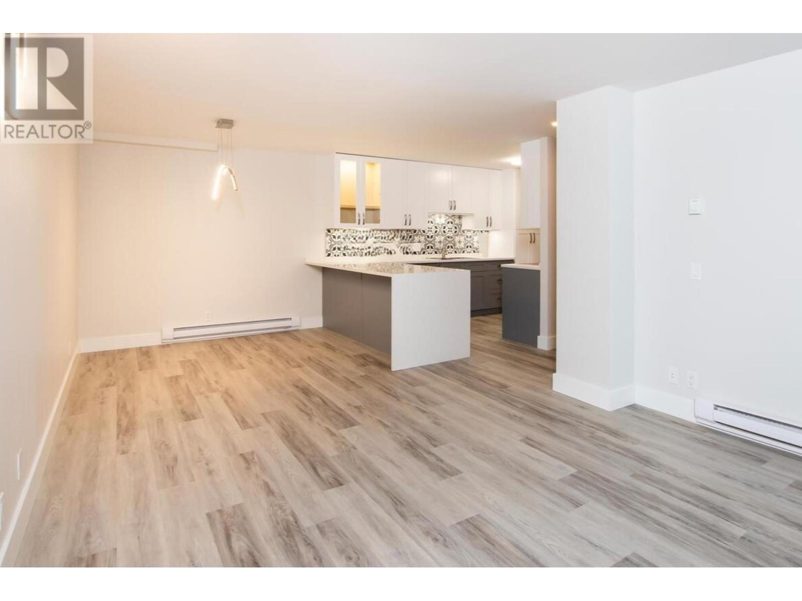 T1801 3970 Carrigan Court, Burnaby, British Columbia  V3N 4S5 - Photo 9 - R2981317