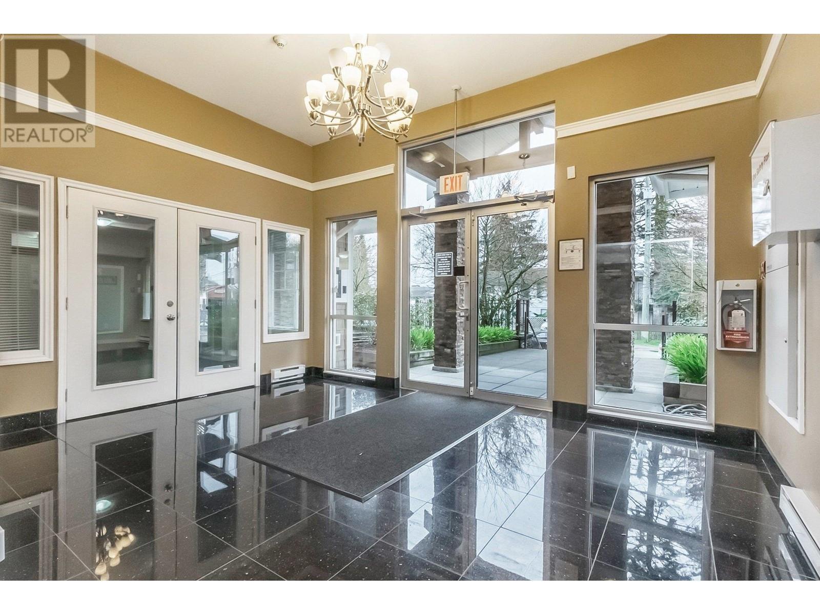 109 1969 Westminster Avenue, Port Coquitlam, British Columbia  V3B 1E7 - Photo 3 - R2982085