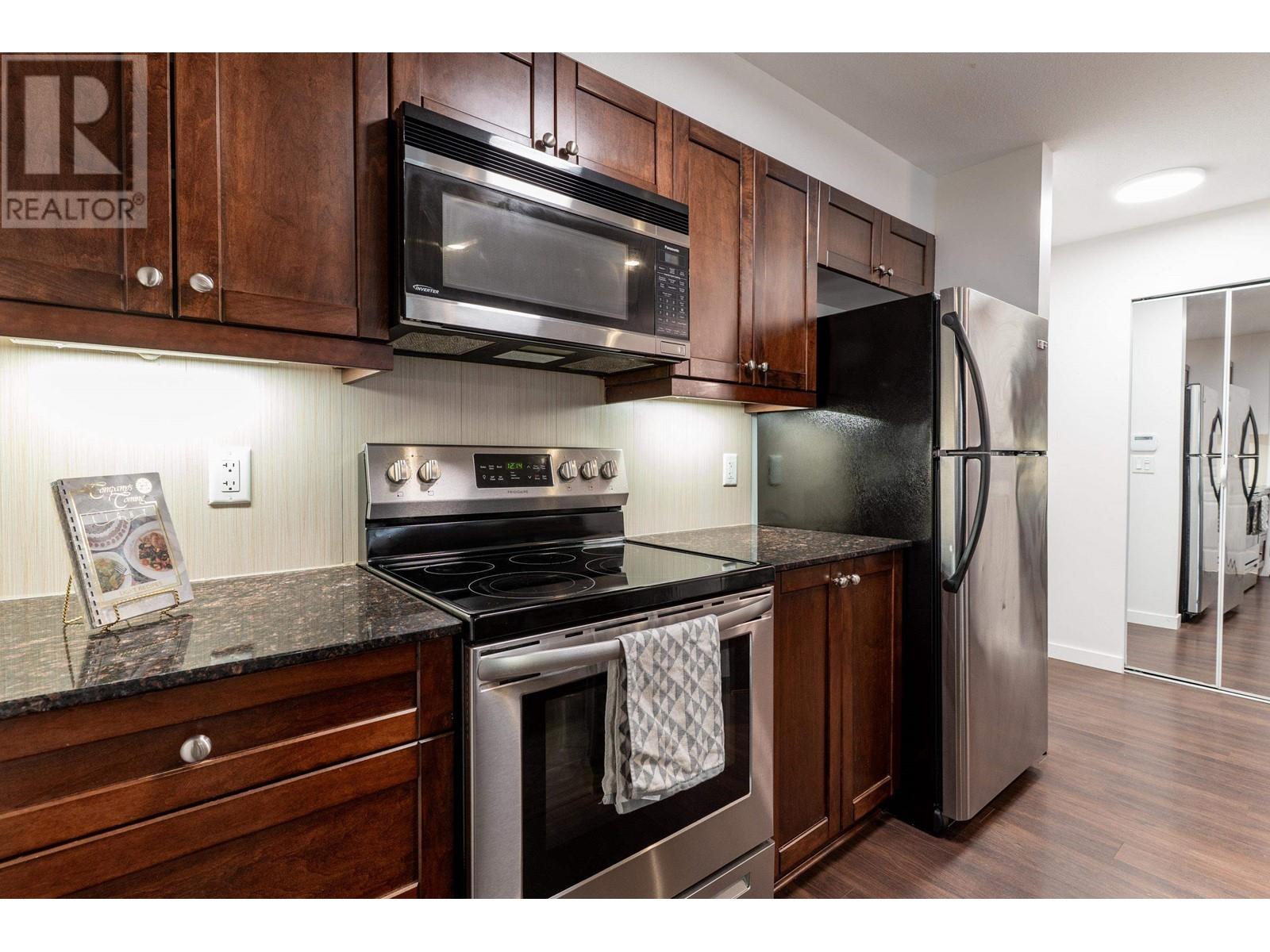 109 1969 Westminster Avenue, Port Coquitlam, British Columbia  V3B 1E7 - Photo 7 - R2982085