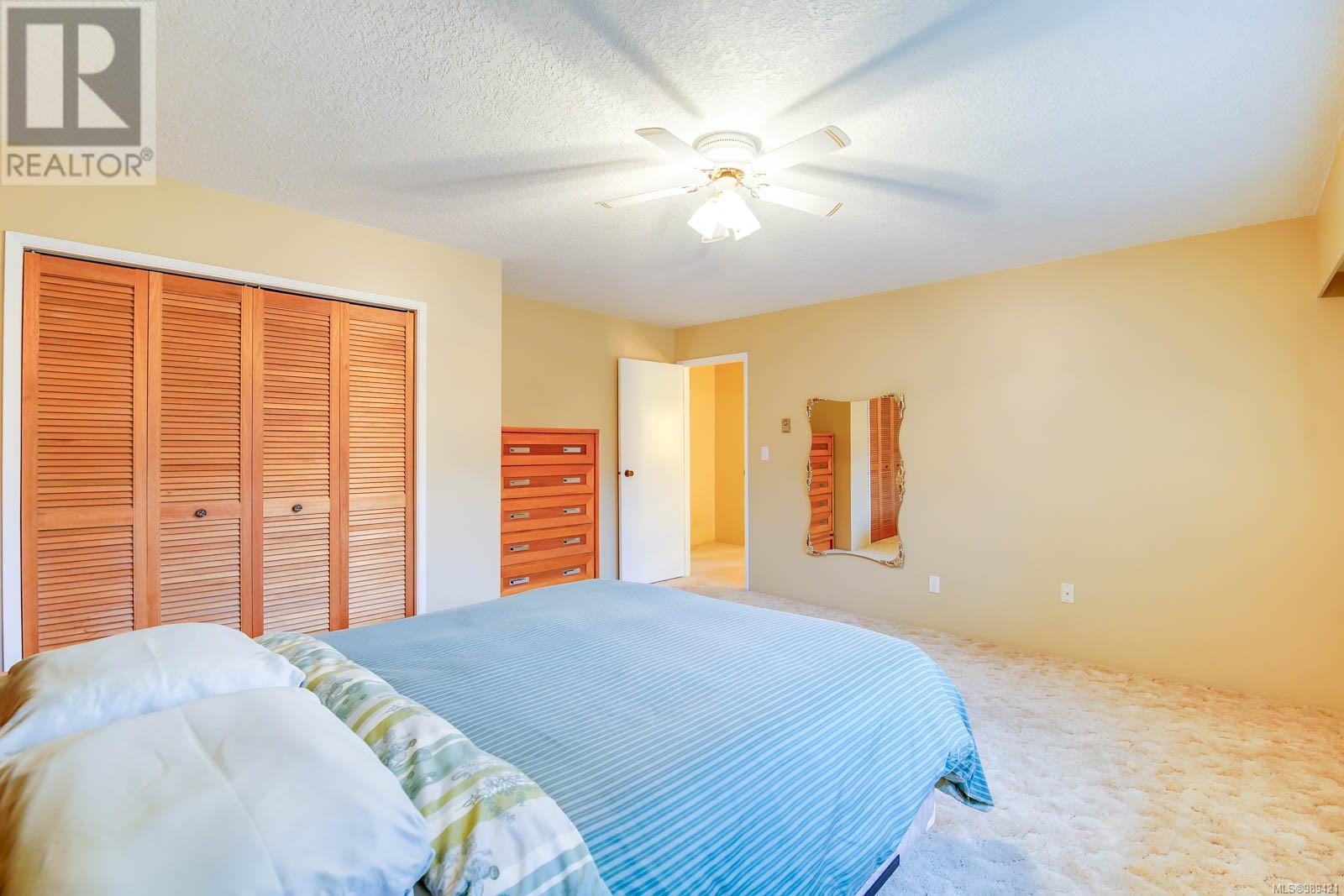 Property at 3770 San Mateo Dr image 1