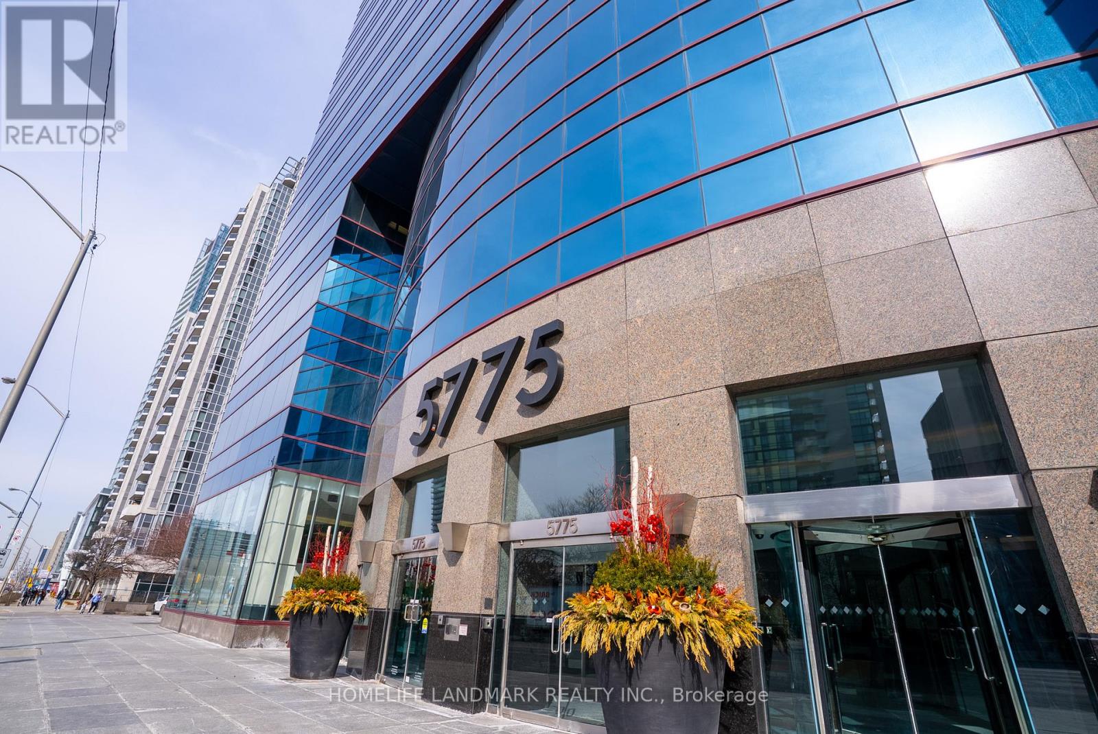 Property at 5775 YONGE STREET image 5