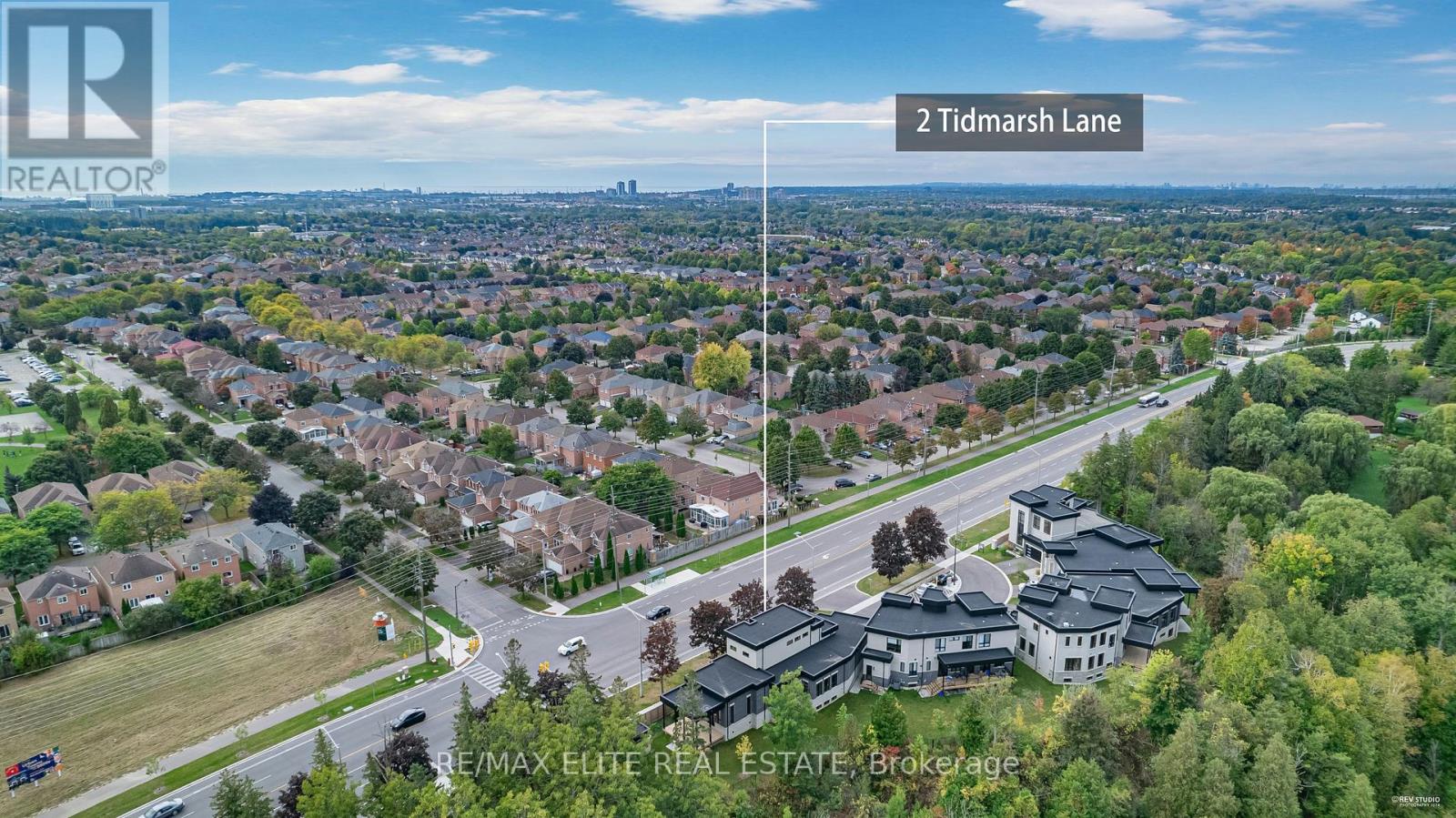 2 Tidmarsh Lane, Ajax, Ontario  L1T 4S1 - Photo 6 - E12041585