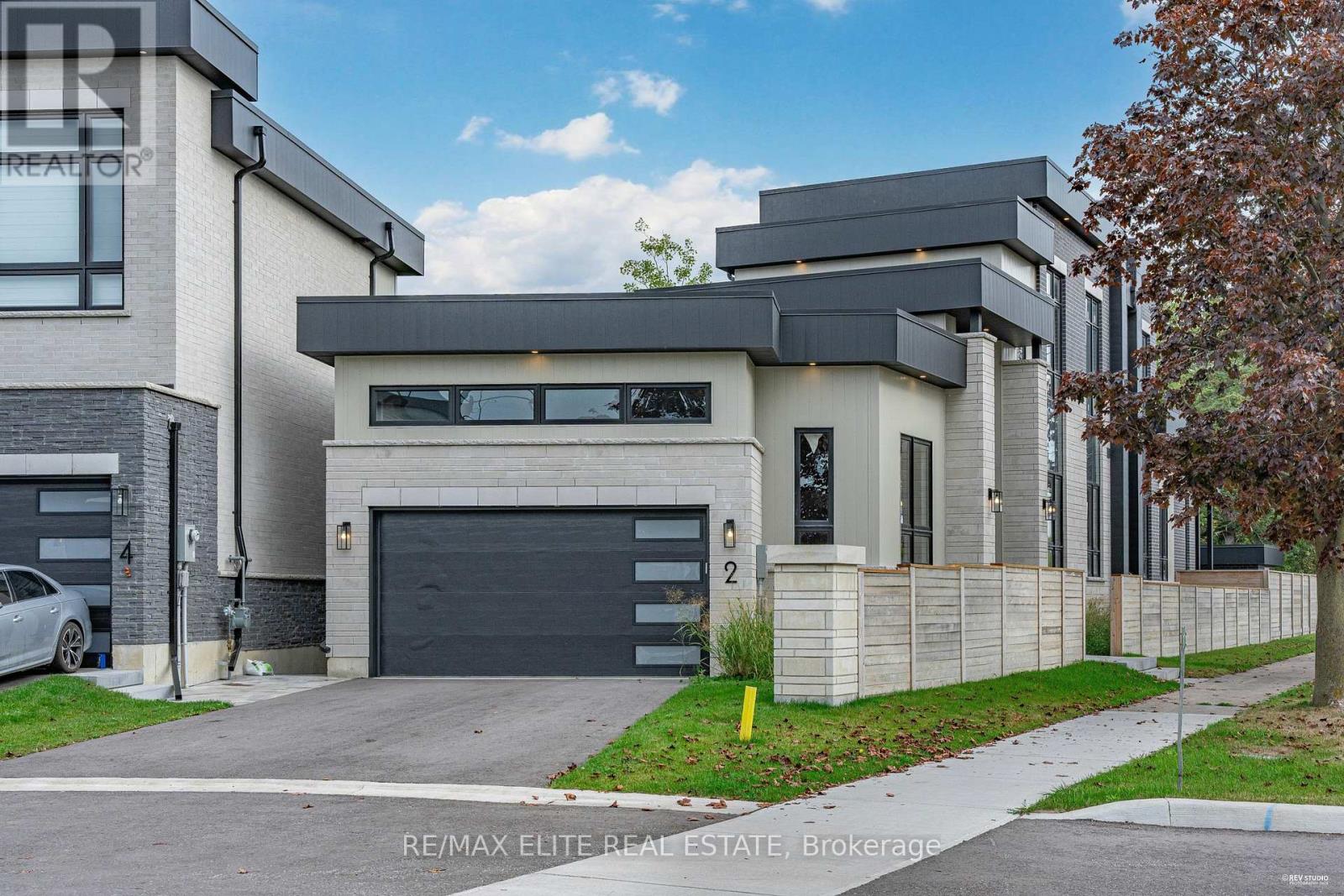 2 Tidmarsh Lane, Ajax, Ontario  L1T 4S1 - Photo 9 - E12041585