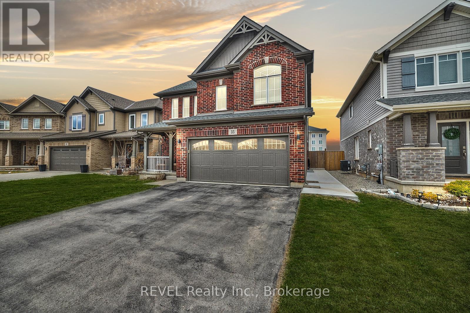 Property at 35 SPRUCE CRESCENT image 2