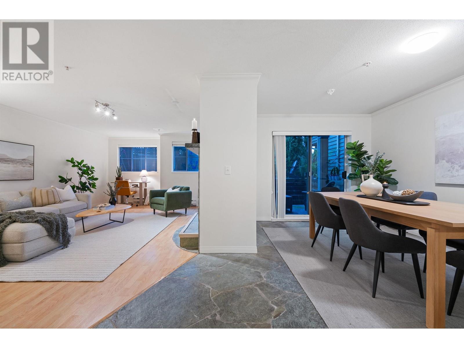 309 1050 Bowron Court, North Vancouver, British Columbia  V7H 2X6 - Photo 6 - R2982105