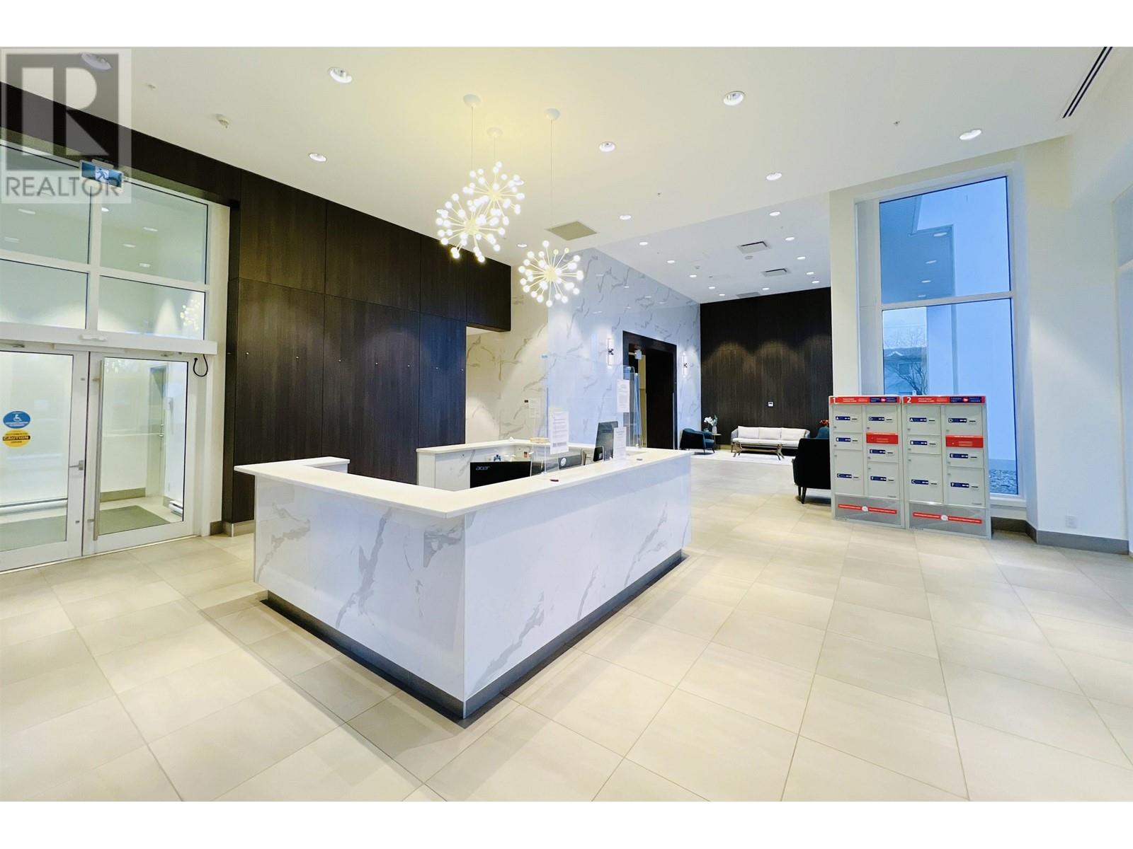 2206 5051 Imperial Street, Burnaby, British Columbia  V5J 0J3 - Photo 3 - R2982111