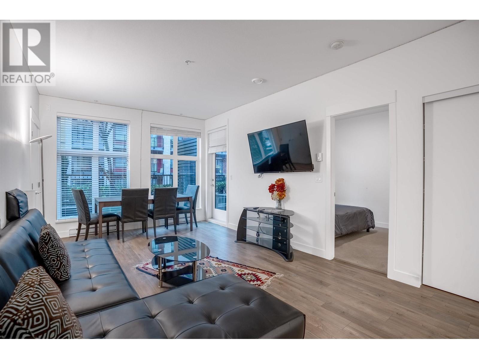 115 750 Dogwood Street, Coquitlam, British Columbia  V3J 4B7 - Photo 2 - R2982124